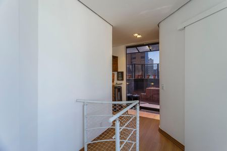 Apartamento para alugar com 80m², 2 quartos e 2 vagas Apartamento para alugar com 80m², 2 quartos e 2 vagasCorredor