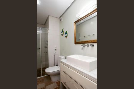 Apartamento à venda com 109m², 3 quartos e sem vagaBanheiro da Suíte