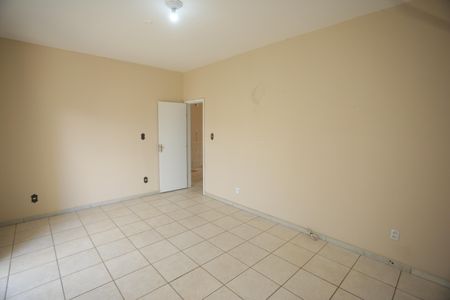 Casa à venda com 720m², 4 quartos e 2 vagasQuarto