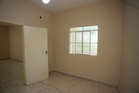 Casa à venda com 720m², 4 quartos e 2 vagasQuarto 3