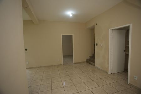 Casa à venda com 720m², 4 quartos e 2 vagasSala de jantar