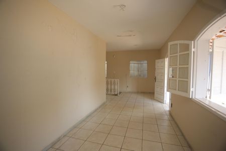 Sala de casa à venda com 4 quartos, 720m² em Palmeiras, Belo Horizonte
