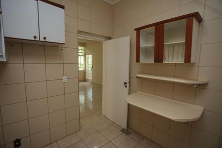 Casa à venda com 720m², 4 quartos e 2 vagasCozinha