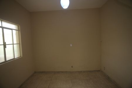 Casa à venda com 720m², 4 quartos e 2 vagasQuarto 3