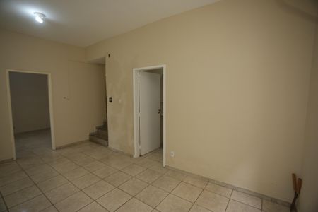 Casa à venda com 720m², 4 quartos e 2 vagasSala de jantar