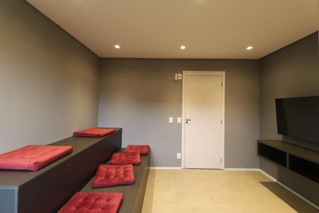 Apartamento à venda com 48m², 2 quartos e sem vagaÁrea comum