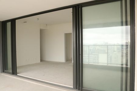 Apartamento à venda com 140m², 3 quartos e 2 vagasVaranda da Sala