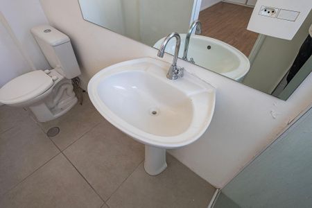 Apartamento à venda com 94m², 2 quartos e 1 vagaSuíte 1 - Banheiro