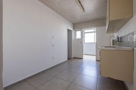 Apartamento à venda com 94m², 2 quartos e 1 vagaCozinha