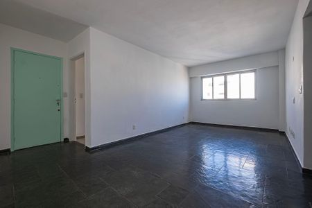 Sala de apartamento à venda com 2 quartos, 94m² em Vila Madalena, São Paulo