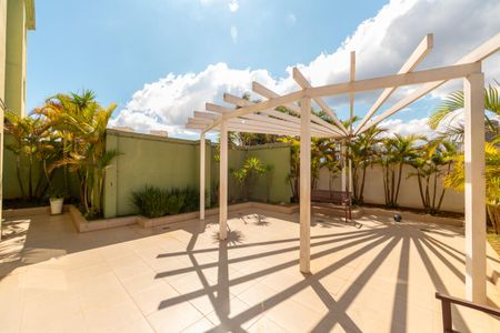 Apartamento à venda com 59m², 2 quartos e 1 vagaÁrea comum