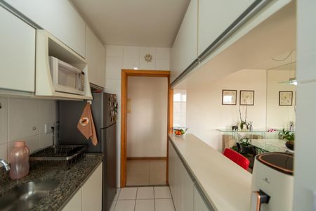 Apartamento à venda com 59m², 2 quartos e 1 vagaCozinha