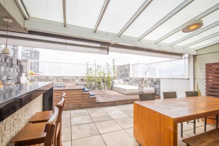 Apartamento à venda com 250m², 3 quartos e 3 vagasTerraço