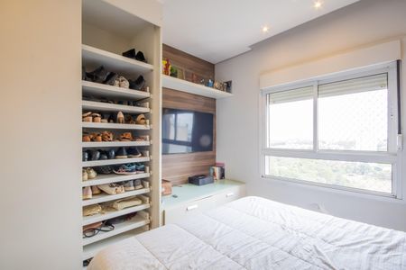 Apartamento à venda com 250m², 3 quartos e 3 vagasSuíte 2