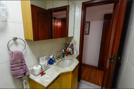 Apartamento à venda com 116m², 3 quartos e 2 vagasBanheiro Social