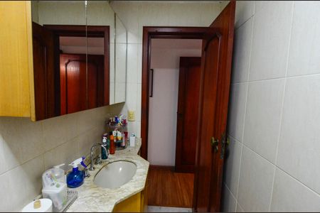 Apartamento à venda com 116m², 3 quartos e 2 vagasBanheiro Social
