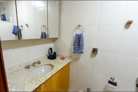Apartamento à venda com 116m², 3 quartos e 2 vagasBanheiro da Suíte