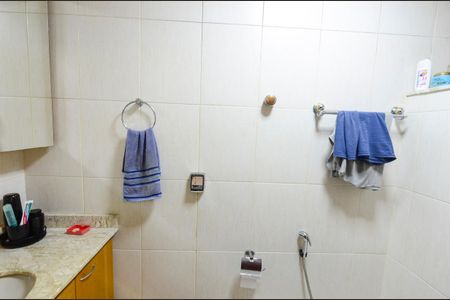 Apartamento à venda com 116m², 3 quartos e 2 vagasBanheiro da Suíte