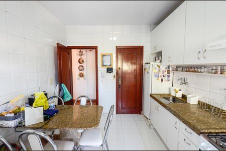 Apartamento à venda com 116m², 3 quartos e 2 vagasCozinha