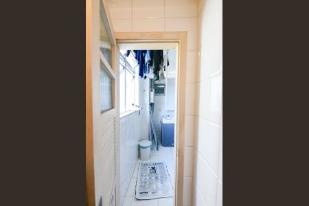 Apartamento à venda com 116m², 3 quartos e 2 vagasBanheiro de Serviço