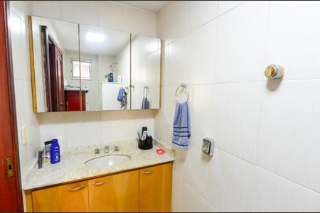 Apartamento à venda com 116m², 3 quartos e 2 vagasBanheiro da Suíte