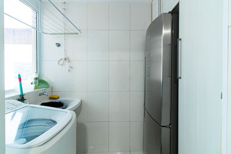 Apartamento à venda com 65m², 2 quartos e 1 vagaÁrea de Serviço