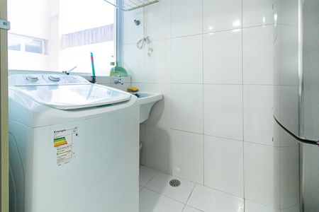 Apartamento à venda com 65m², 2 quartos e 1 vagaÁrea de Serviço