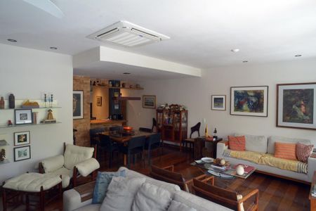 Apartamento à venda com 154m², 3 quartos e 2 vagasSala