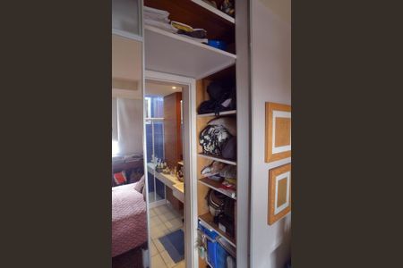 Apartamento à venda com 154m², 3 quartos e 2 vagasCloset