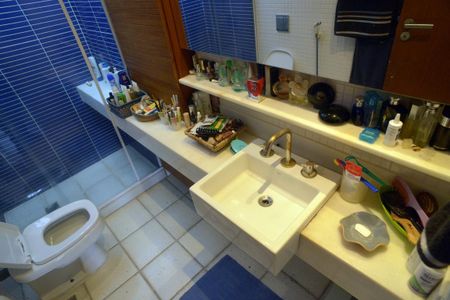 Apartamento à venda com 154m², 3 quartos e 2 vagasBanheiro da Suíte