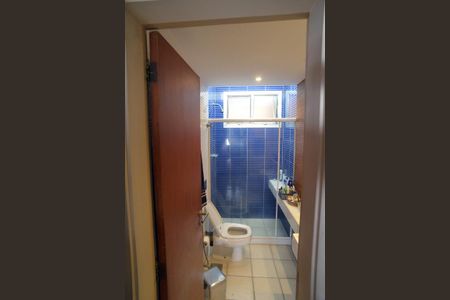 Apartamento à venda com 154m², 3 quartos e 2 vagasBanheiro da Suíte