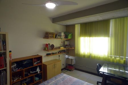 Apartamento à venda com 154m², 3 quartos e 2 vagasQuarto 1