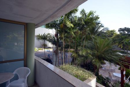 Sacada de apartamento à venda com 2 quartos, 67m² em Barra da Tijuca, Rio de Janeiro
