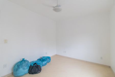 Quarto 2 de apartamento à venda com 2 quartos, 60m² em Santana, Porto Alegre