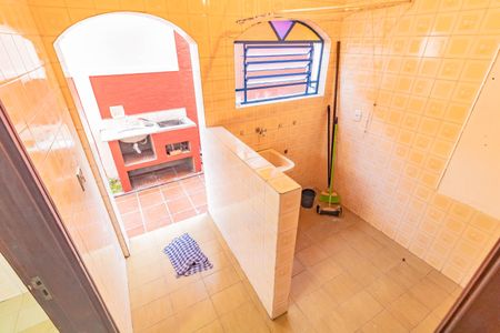 Casa à venda com 350m², 4 quartos e 5 vagas Casa à venda com 350m², 4 quartos e 5 vagasÁrea de Serviço