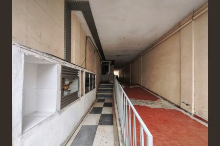 Apartamento à venda com 90m², 2 quartos e sem vagaFachada e portaria