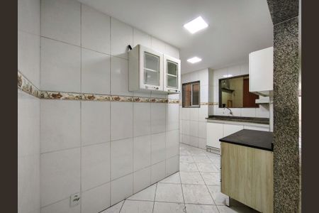 Apartamento à venda com 90m², 2 quartos e sem vagaCozinha