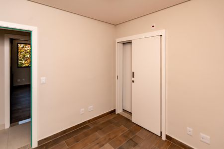 Apartamento para alugar com 81m², 3 quartos e 2 vagas Apartamento para alugar com 81m², 3 quartos e 2 vagasSuíte 1