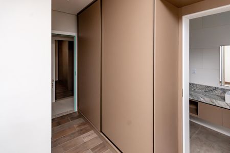 Apartamento para alugar com 81m², 3 quartos e 2 vagas Apartamento para alugar com 81m², 3 quartos e 2 vagasSuíte 2