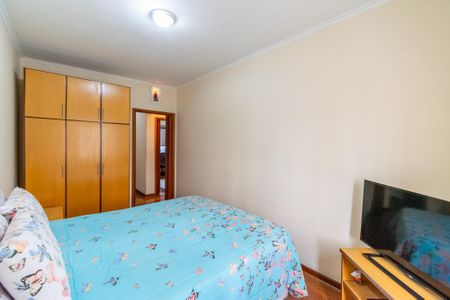 Casa à venda com 472m², 5 quartos e 1 vaga Casa à venda com 472m², 5 quartos e 1 vagaQuarto 2