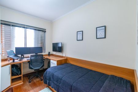 Casa à venda com 472m², 5 quartos e 1 vaga Casa à venda com 472m², 5 quartos e 1 vagaQuarto 3