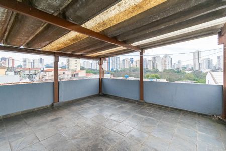 Casa à venda com 472m², 5 quartos e 1 vaga Casa à venda com 472m², 5 quartos e 1 vagaTerraço