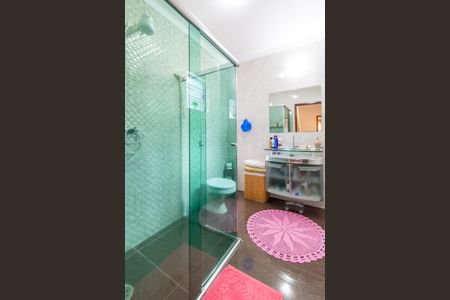 Casa à venda com 472m², 5 quartos e 1 vaga Casa à venda com 472m², 5 quartos e 1 vagaBanheiro