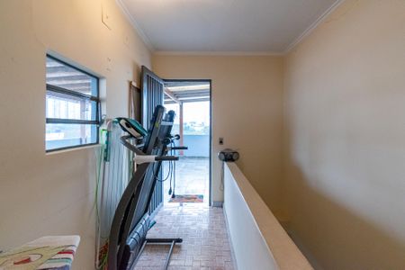 Casa à venda com 472m², 5 quartos e 1 vaga Casa à venda com 472m², 5 quartos e 1 vagaCorredor