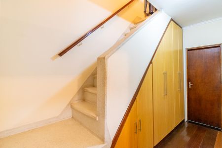 Casa à venda com 472m², 5 quartos e 1 vaga Casa à venda com 472m², 5 quartos e 1 vagaCorredor