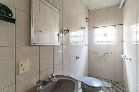 Casa à venda com 472m², 5 quartos e 1 vaga Casa à venda com 472m², 5 quartos e 1 vagaBanheiro da Suíte casa 2