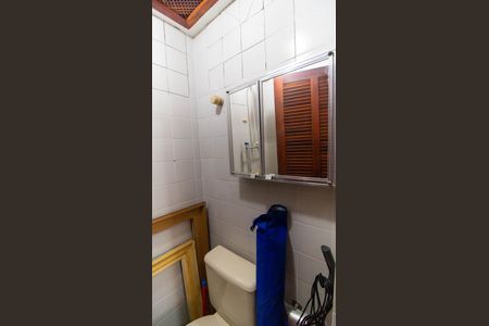 Apartamento à venda com 87m², 3 quartos e 1 vaga Apartamento à venda com 87m², 3 quartos e 1 vagaBanheiro de Serviço