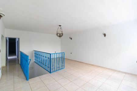 Sala de casa para alugar com 7 quartos, 190m² em Jardim Campos Elíseos, Campinas