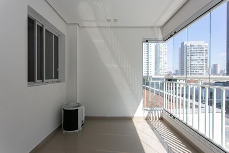 Apartamento à venda com 76m², 2 quartos e 1 vagaVaranda