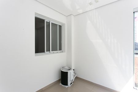 Apartamento à venda com 76m², 2 quartos e 1 vagaVaranda